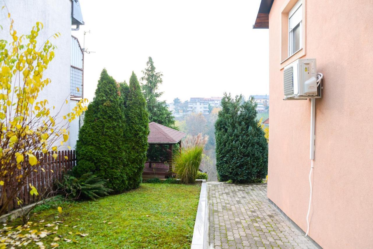 Dreamy Garden Zagreb Apartment Exterior photo
